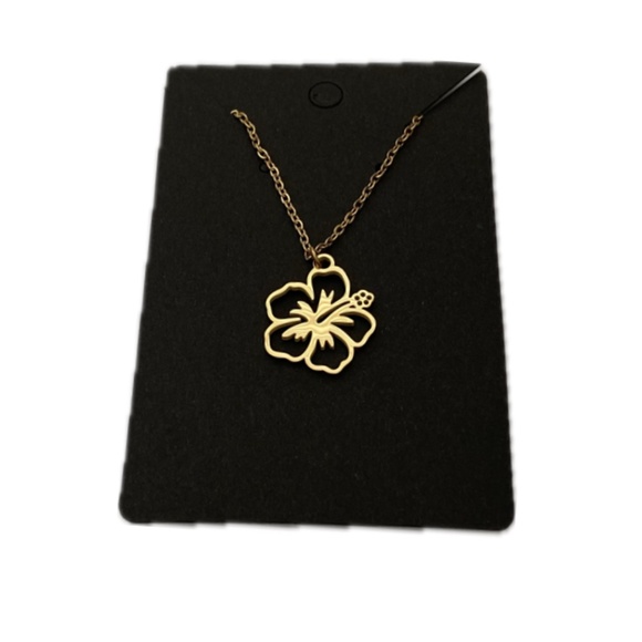 New Gold Hibiscus Flower Necklace - Picture 4 of 6